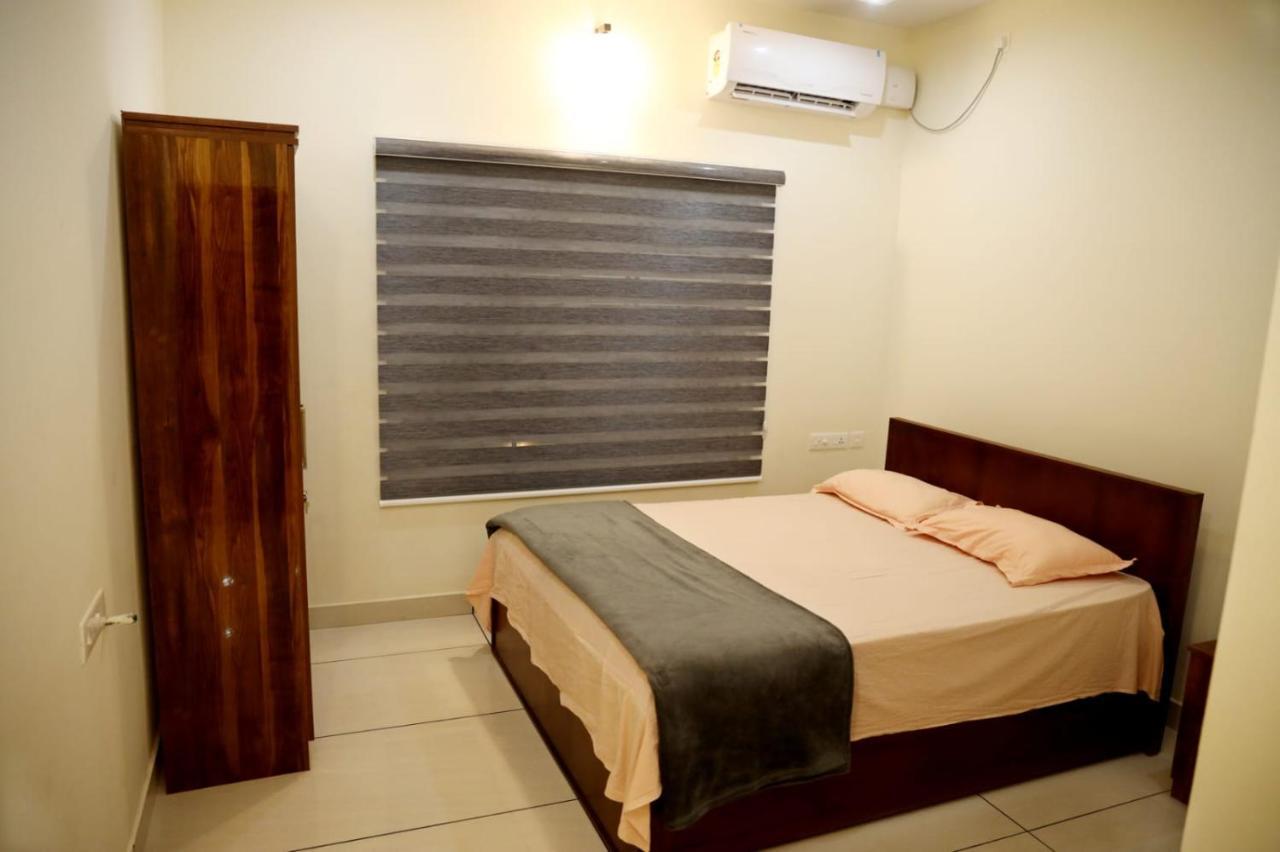 Clover Home Tiruvalla Ngoại thất bức ảnh
